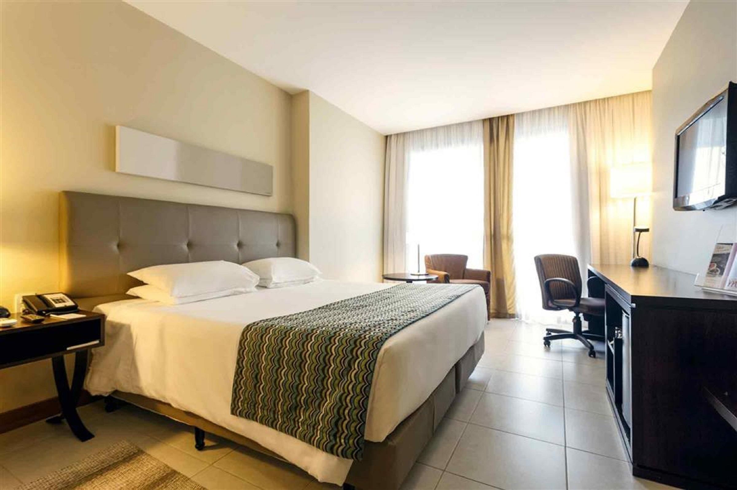 Mercure Salvador Pituba Exterior foto